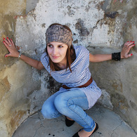Dsc_0254_lres_listing